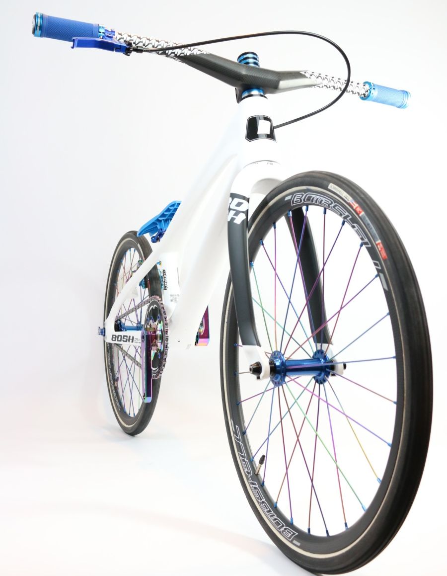 AVENT ORCA V6 CARBON BMX BIKE