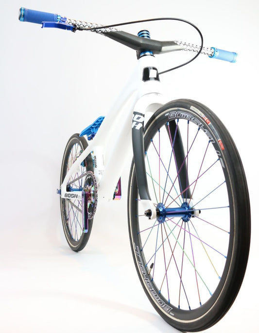 AVENT ORCA V6 CARBON BMX BIKE